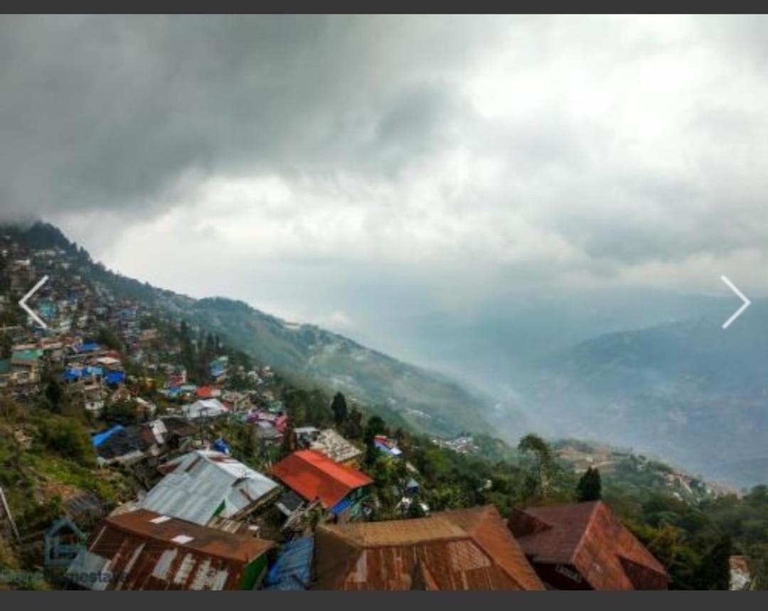 Sumnima Homestay Darjeeling  Buitenkant foto